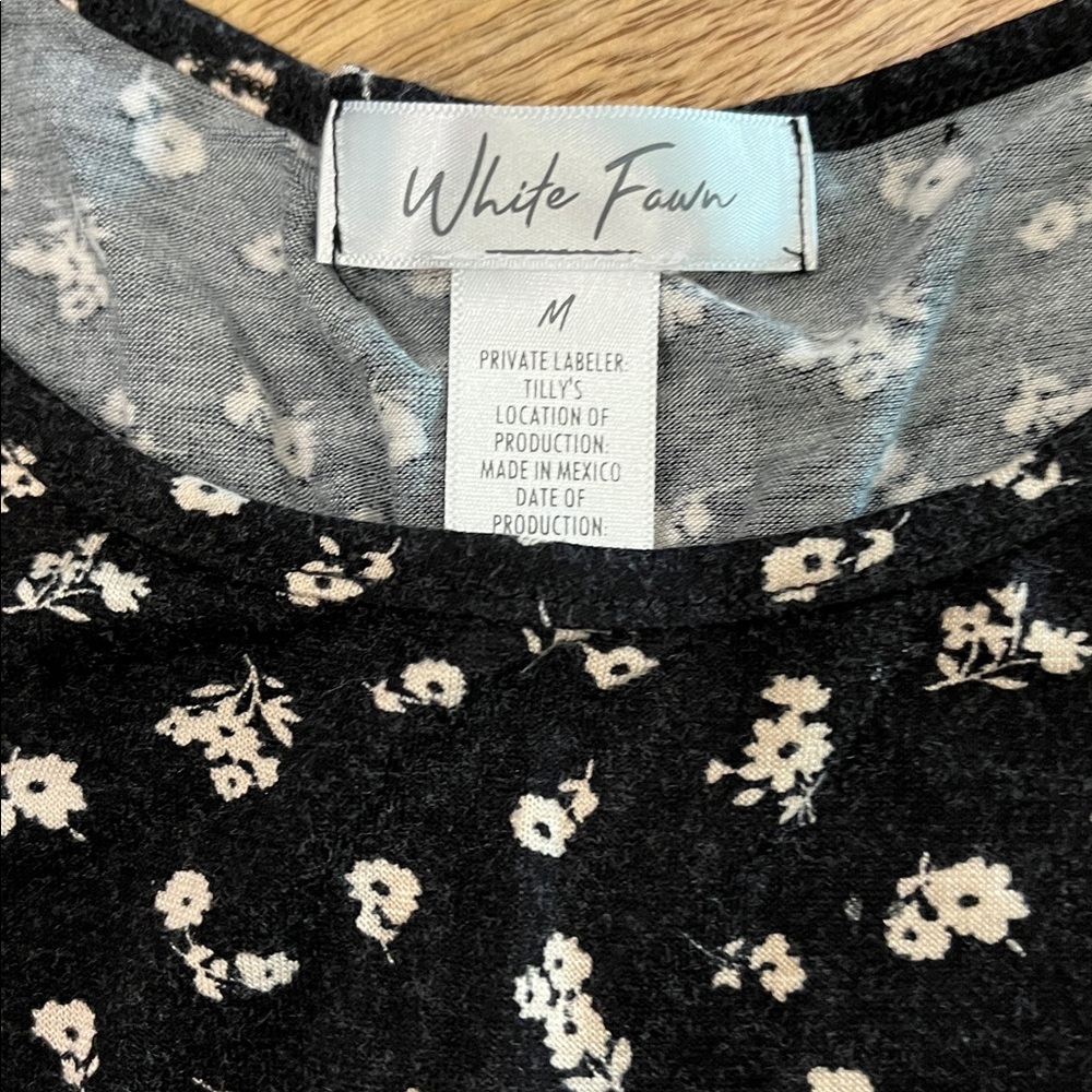 White Fawn Collection - Picture 10 of 10